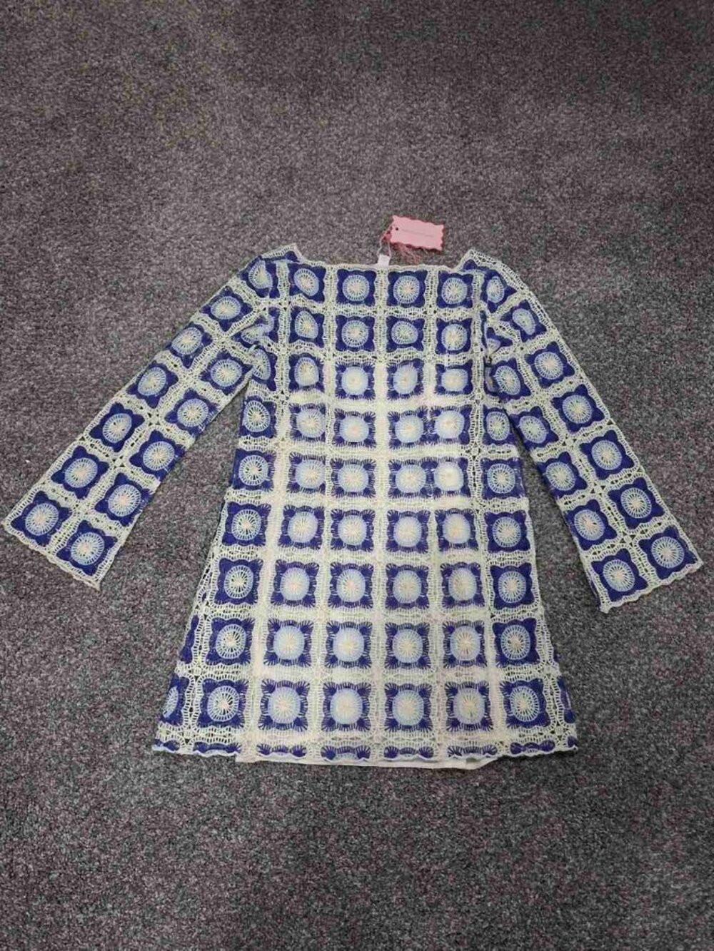 Chelsea & Violet Twiggy Granny Square Crochet Shift Mini Dress – Blue & White –